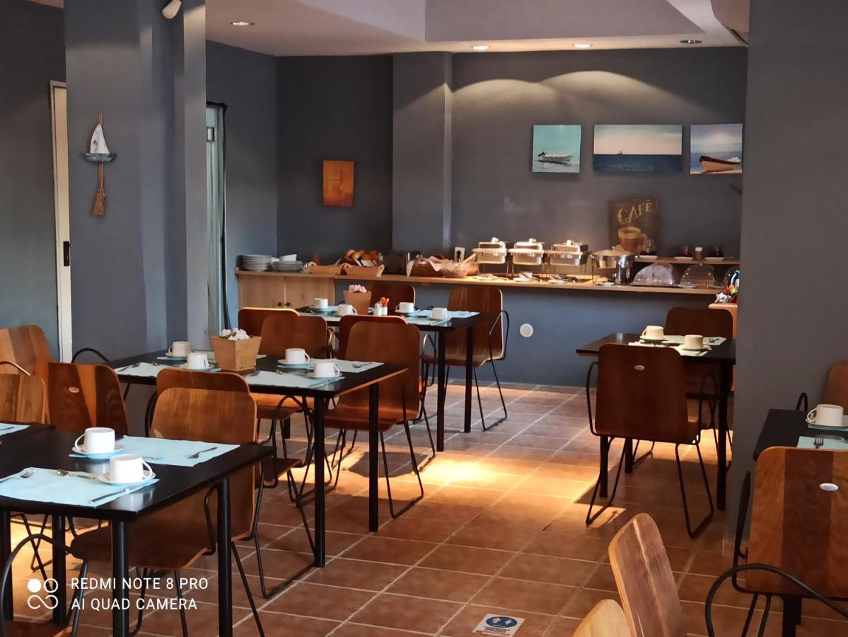 Ydna Family Hotel Apartments Possidi Extérieur photo