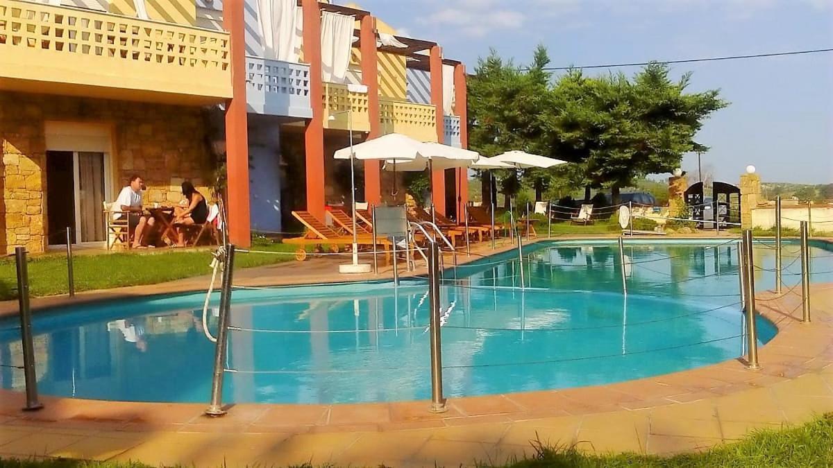 Ydna Family Hotel Apartments Possidi Extérieur photo